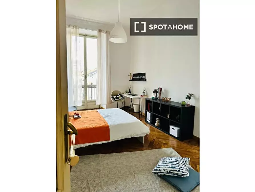 Immagine 3 di Camera condivisa in affitto  in Via Stefano Clemente n. a Torino