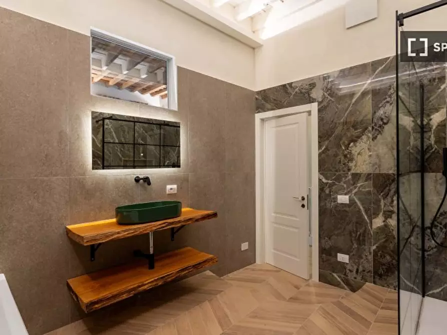Immagine 12 di Appartamento in affitto  in Via Guelfa a Firenze
