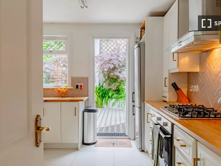 Immagine 13 di Appartamento in affitto  in Listria Park a Hackney