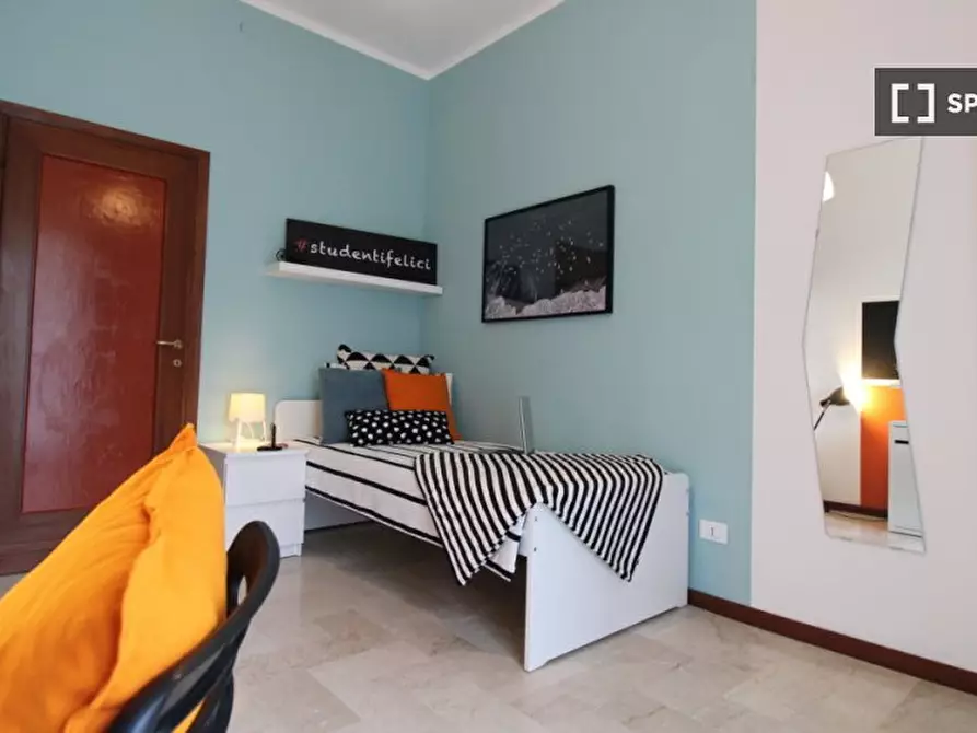 Immagine 4 di Camera condivisa in affitto  in Bligny a Brescia