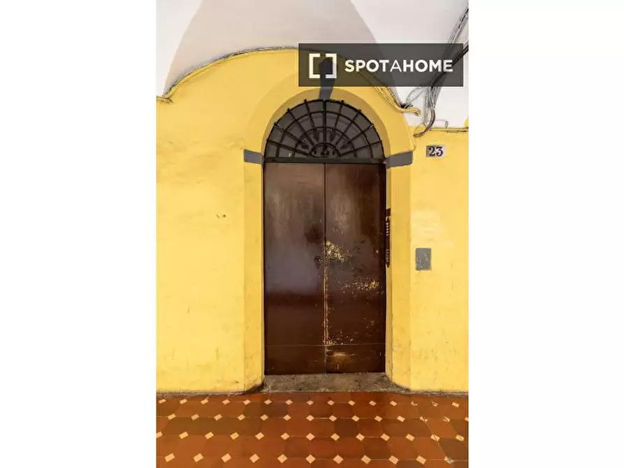 Immagine 19 di Ufficio in affitto  in Via Nosadella a Bologna