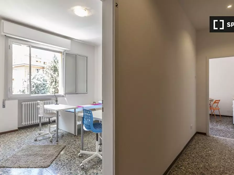 Immagine 3 di Camera condivisa in affitto  in Via Vittore Carpaccio a Bologna