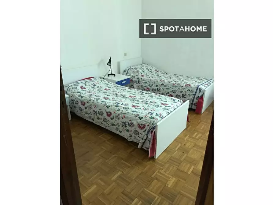 Immagine 9 di Camera condivisa in affitto  in Via del Beato Egidio a Perugia