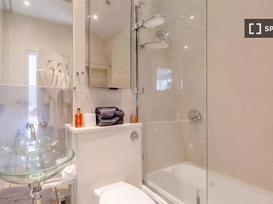 Immagine 4 di Appartamento in affitto  in Ovington Square a Kensington