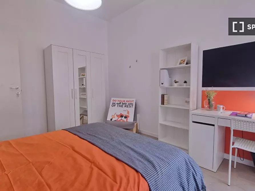 Immagine 2 di Camera condivisa in affitto  in Lungotevere di Pietra Papa a Roma