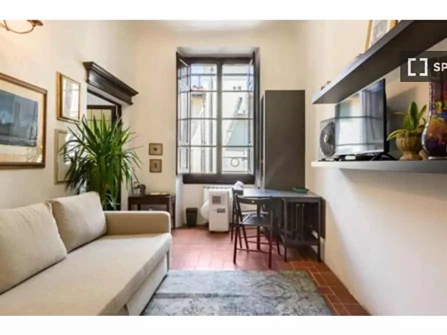 Immagine 9 di Appartamento in affitto  in Borgo Ognissanti a Firenze