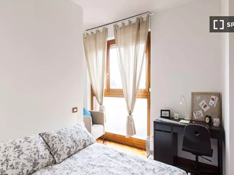 Immagine 5 di Camera condivisa in affitto  in Via Alessandro Astesani a Milano