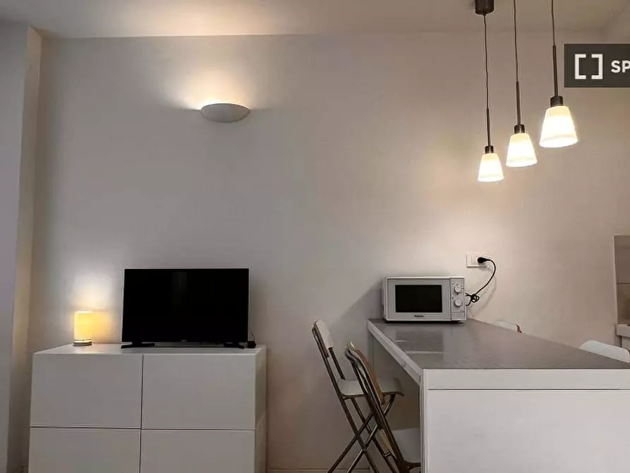 Immagine 3 di Appartamento in affitto  in Via Vigevano a Milano