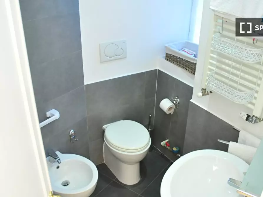 Immagine 4 di Ufficio in affitto  in Via Vespasiano a Roma