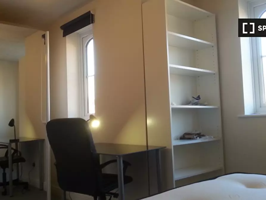 Immagine 3 di Camera condivisa in affitto  in Barnsdale Ave a Poplar