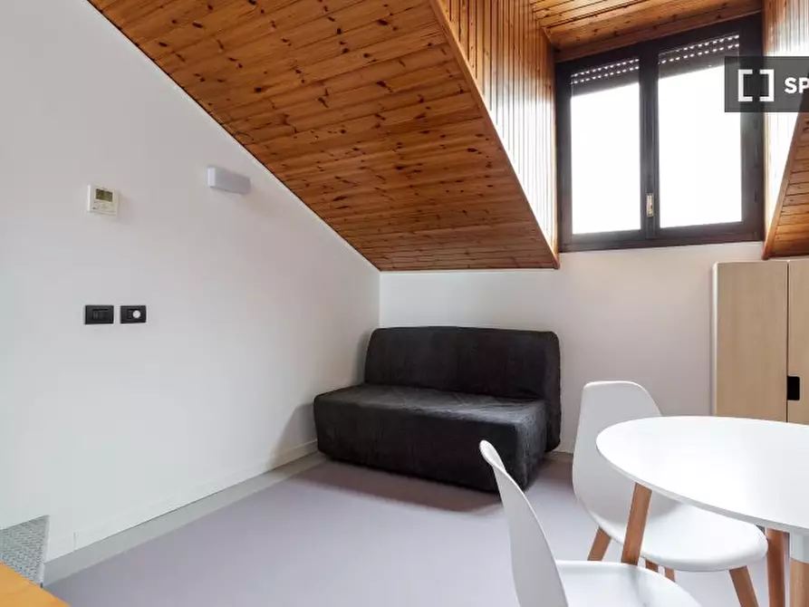 Immagine 15 di Ufficio in affitto  in Corso Magenta a Milano