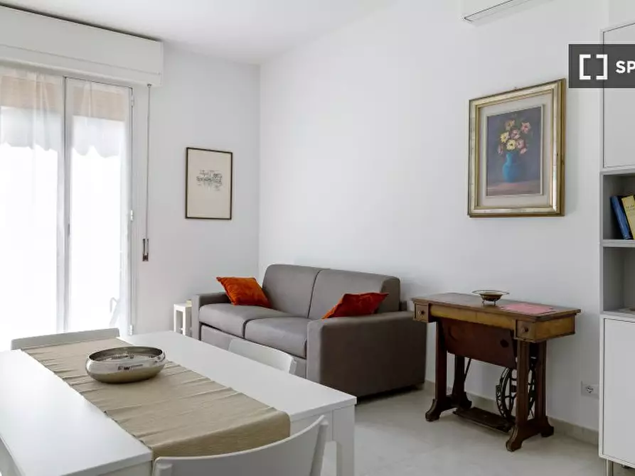 Immagine 8 di Ufficio in affitto  in Via Lombardia a Bologna