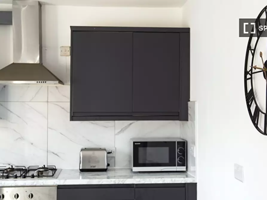 Immagine 13 di Appartamento in affitto  in Harwill Cres a 