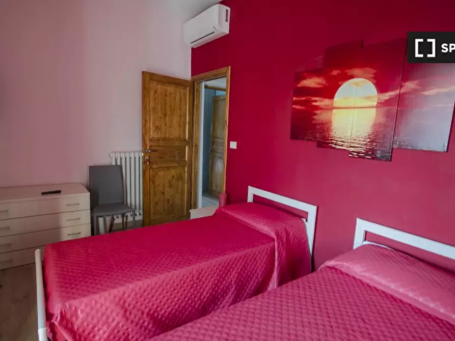 Immagine 18 di Appartamento in affitto  in Via Trasacco a Roma