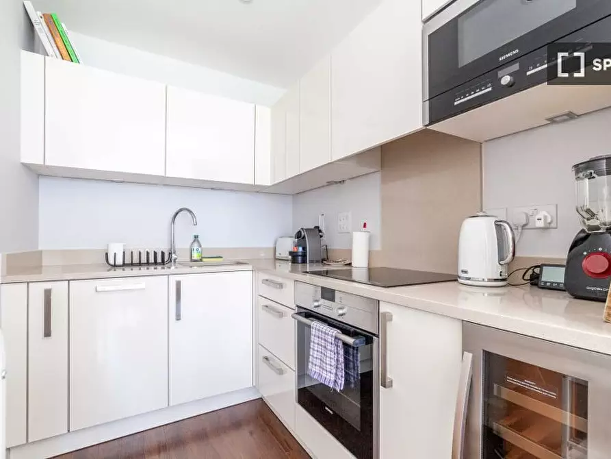 Immagine 2 di Appartamento in affitto  in Queensland Road a Islington