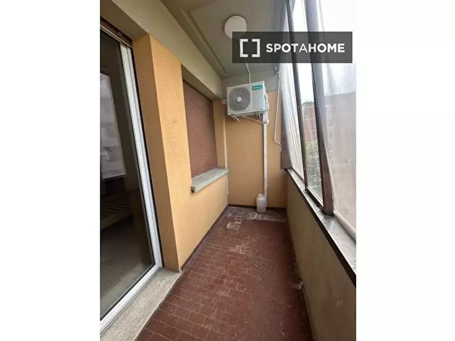 Immagine 7 di Camera condivisa in affitto  in Viale Felsina a Bologna