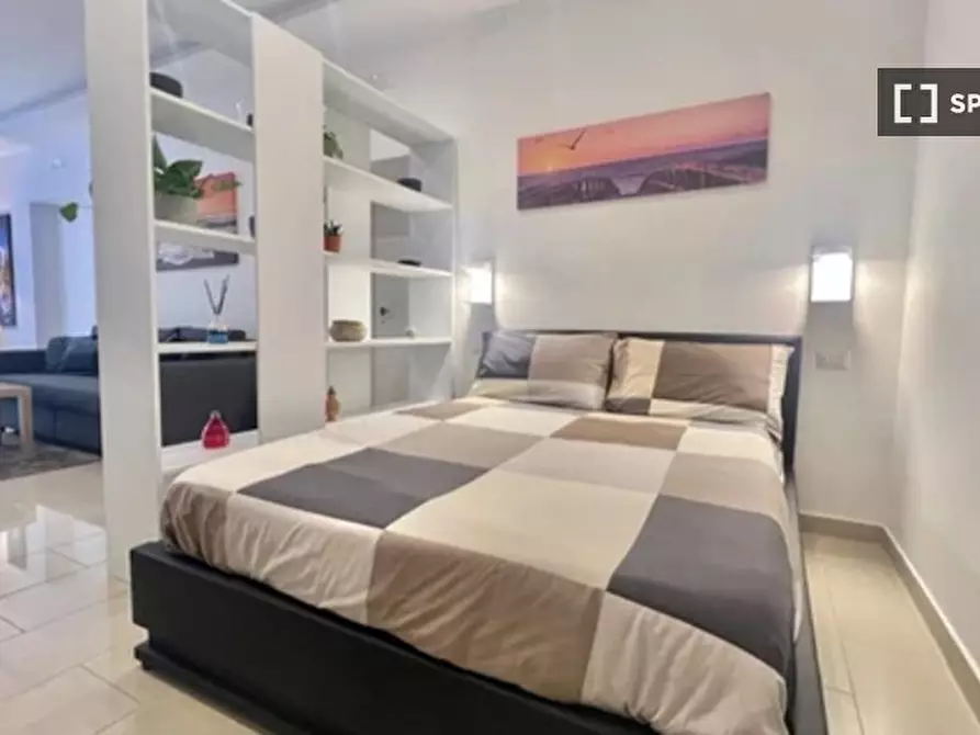 Immagine 2 di Ufficio in affitto  in Via Giovanni de Fraia a Pozzuoli