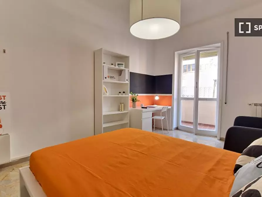 Immagine 5 di Camera condivisa in affitto  in Lungotevere di Pietra Papa a Roma