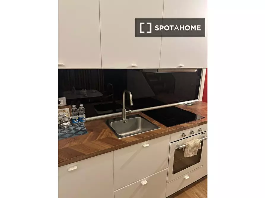 Immagine 2 di Appartamento in affitto  in Via Rosolino Pilo a Milano