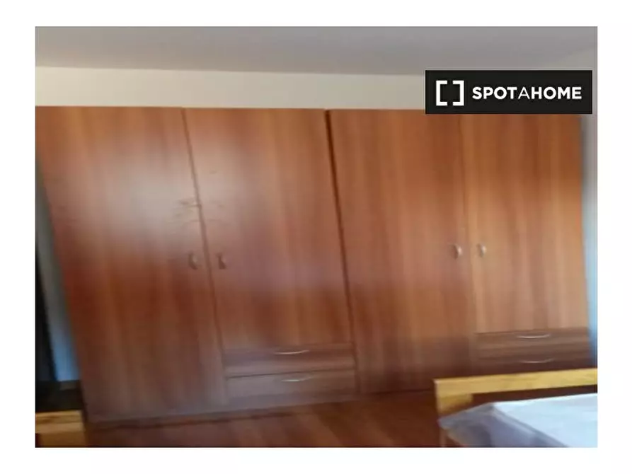Immagine 7 di Camera condivisa in affitto  in Via Giuseppe Mazzini a Trento