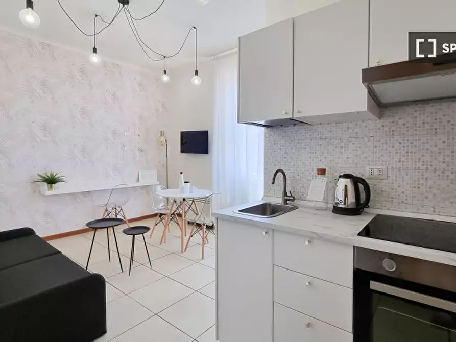 Immagine 14 di Appartamento in affitto  in Via Gallura a Milano