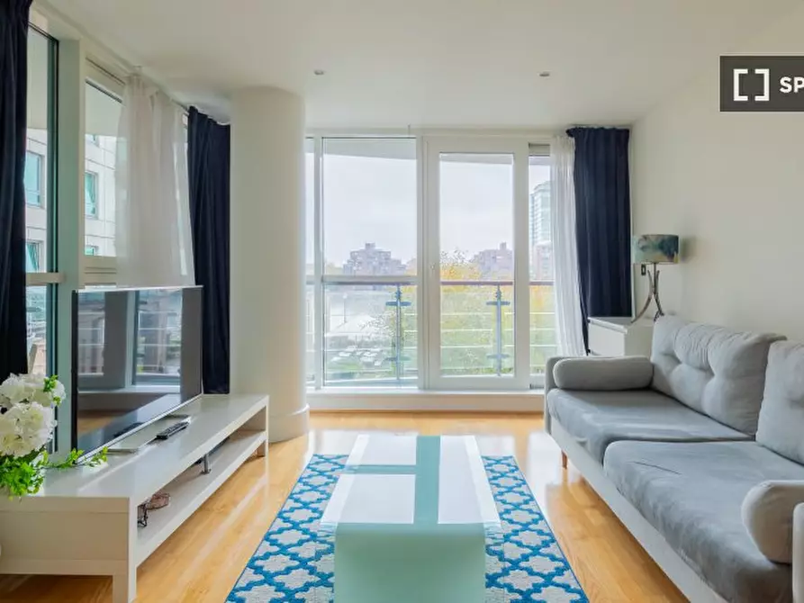 Immagine 7 di Appartamento in affitto  in St George Wharf a Lambeth