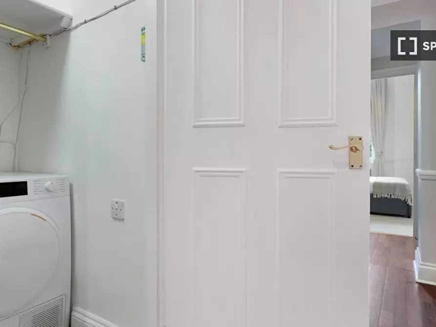 Immagine 14 di Appartamento in affitto  in Redcliffe Square a Kensington