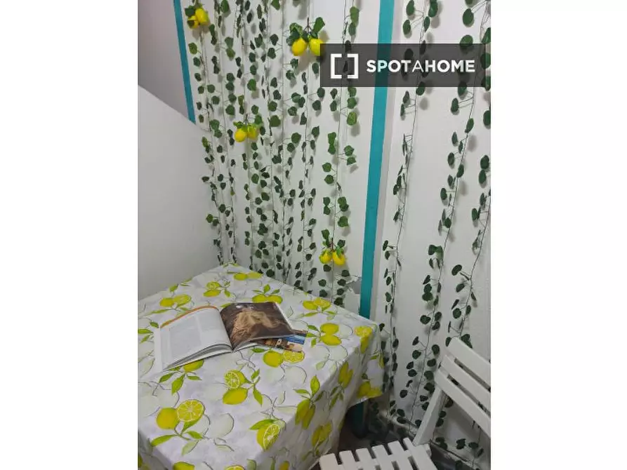 Immagine 15 di Appartamento in affitto  in Vico Parrettari a Napoli