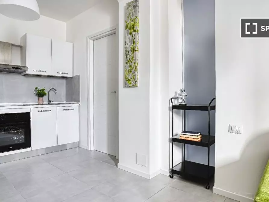 Immagine 4 di Ufficio in affitto  in Via Giovanni Battista Cassinis a Milano