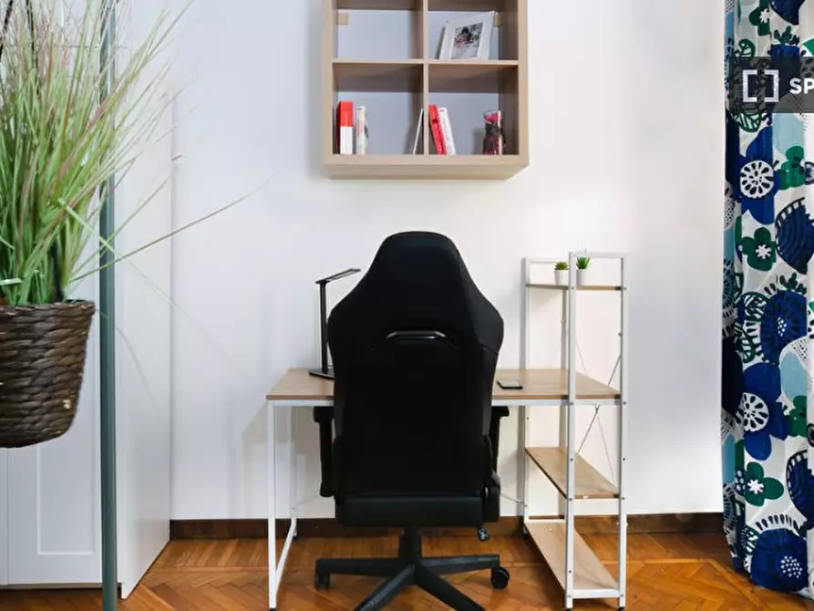 Immagine 4 di Camera condivisa in affitto  in Via Francesco Melzi d'Eril a Milano