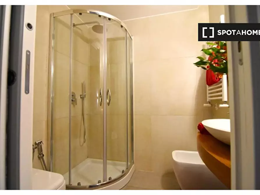 Immagine 2 di Appartamento in affitto  in Via Nilo a Napoli