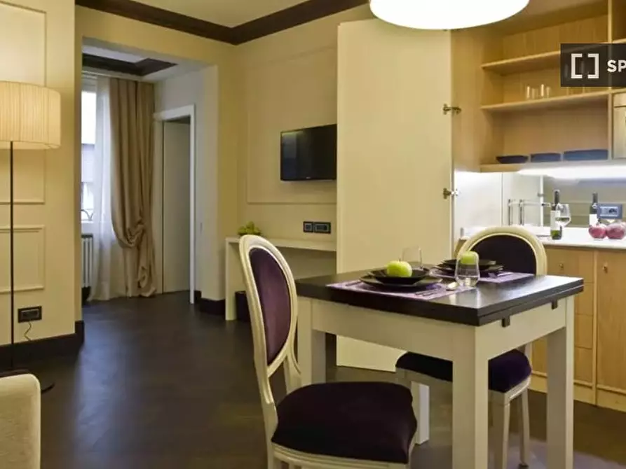 Immagine 5 di Camera condivisa in affitto  in Via dei Brunelleschi a Firenze