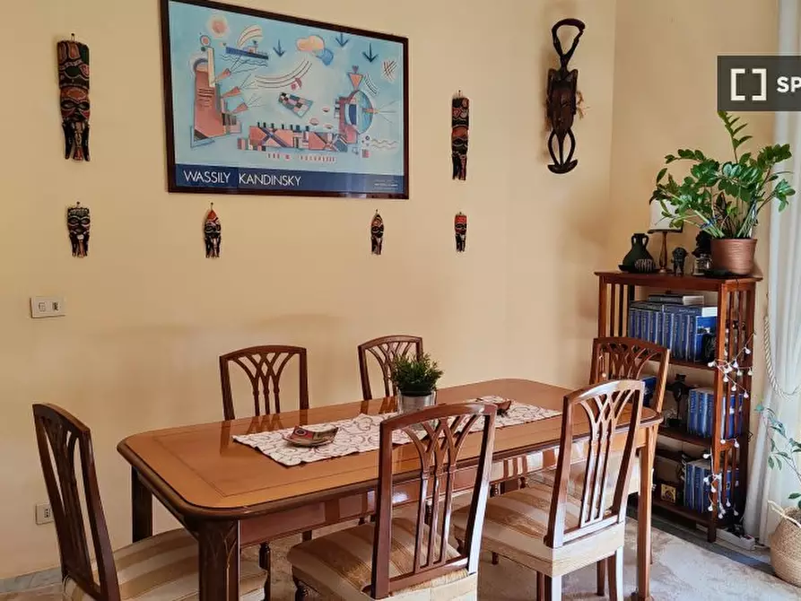 Immagine 6 di Camera condivisa in affitto  in Via Francesco Valesio a Roma