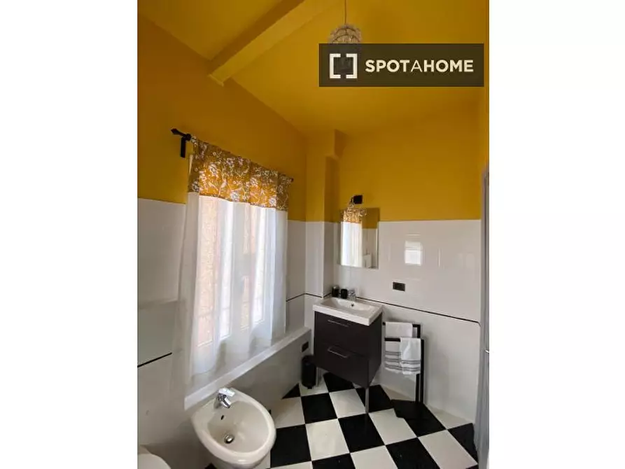 Immagine 9 di Ufficio in affitto  in Via Nazario Sauro a Bologna