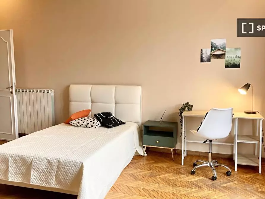 Immagine 7 di Camera condivisa in affitto  in LUNGARNO VESPUCCI a Firenze