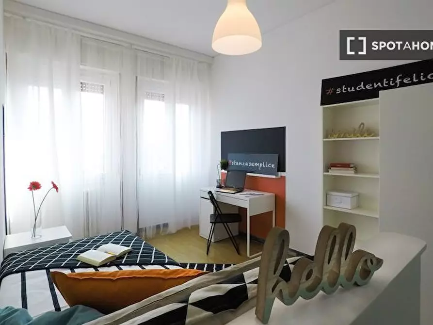 Immagine 1 di Camera condivisa in affitto  in Pusterla a Brescia