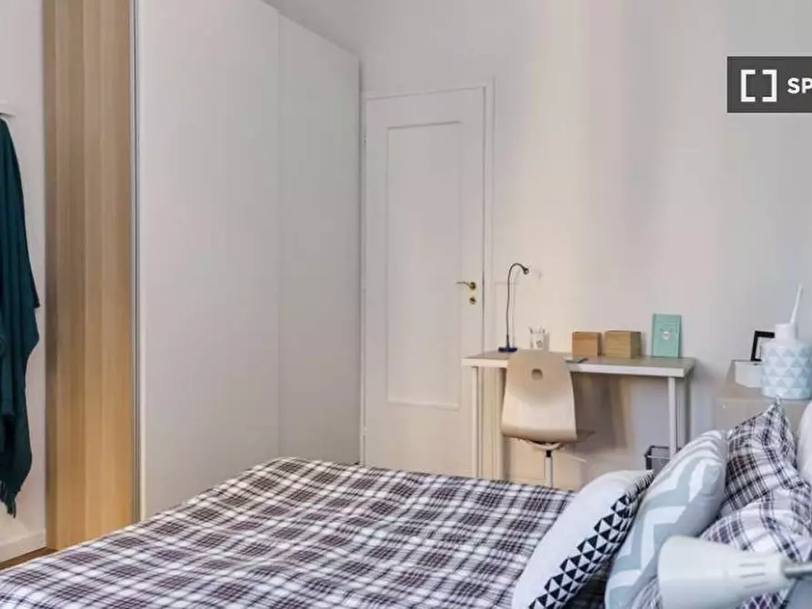 Immagine 5 di Camera condivisa in affitto  in Via Dei Mandorli Milan a Buccinasco