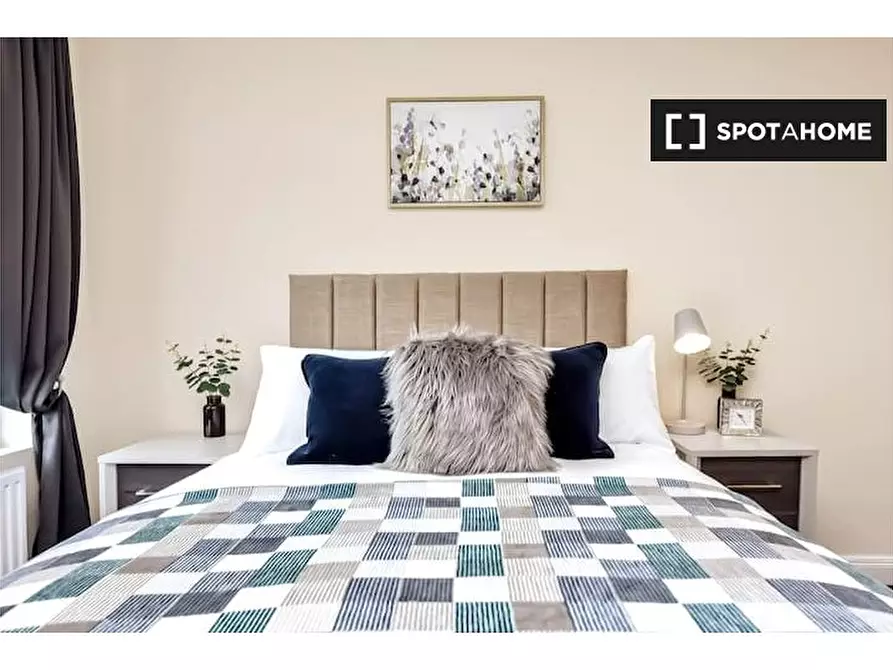 Immagine 9 di Appartamento in affitto  in b Stamford hill London N16 6QX a Hackney