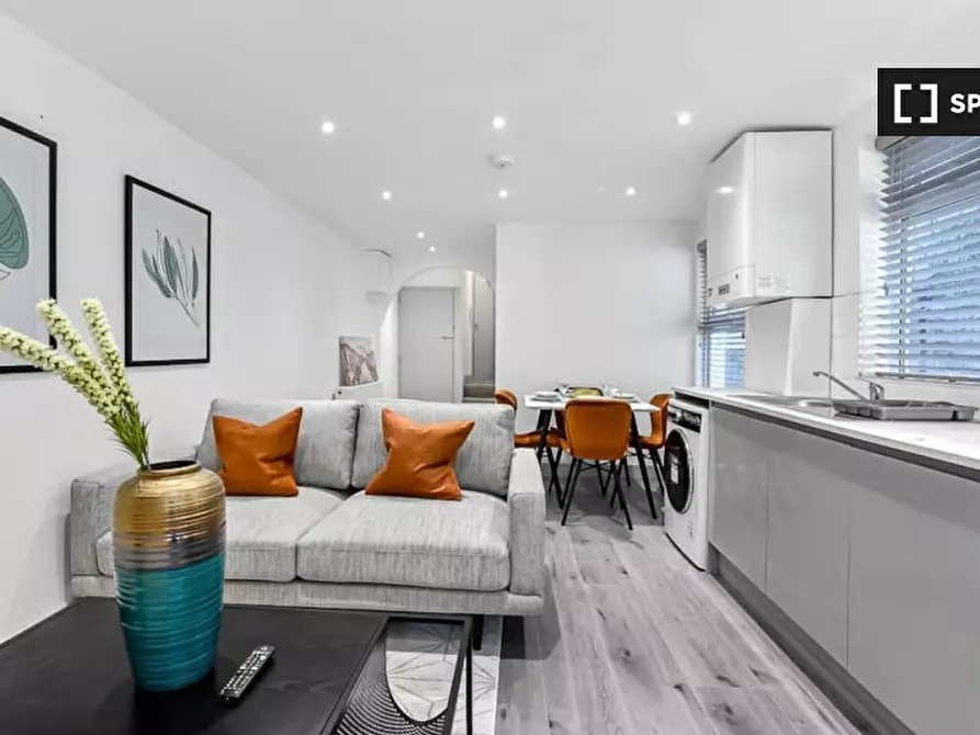 Immagine 5 di Appartamento in affitto  in Flat A a Lambeth