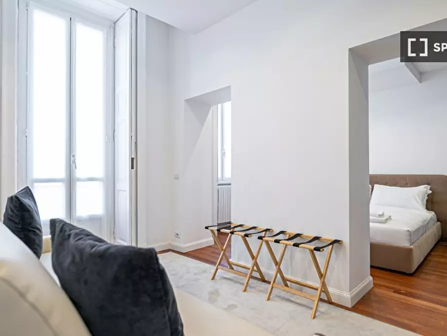 Immagine 5 di Appartamento in affitto  in Via d. Orso a Milano