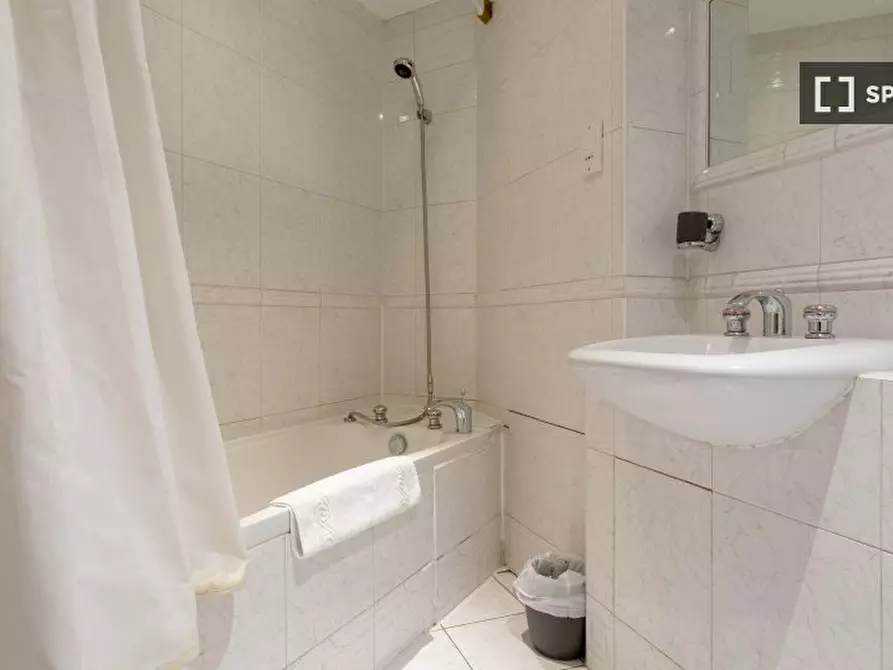 Immagine 4 di Appartamento in affitto  in Trinity Square a 