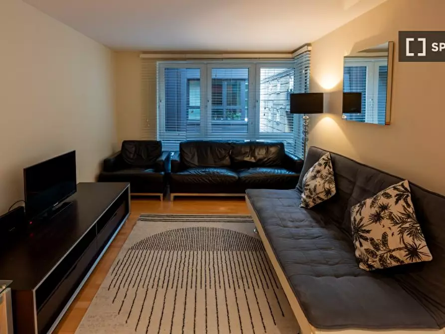 Immagine 4 di Appartamento in affitto  in High Timber St a 
