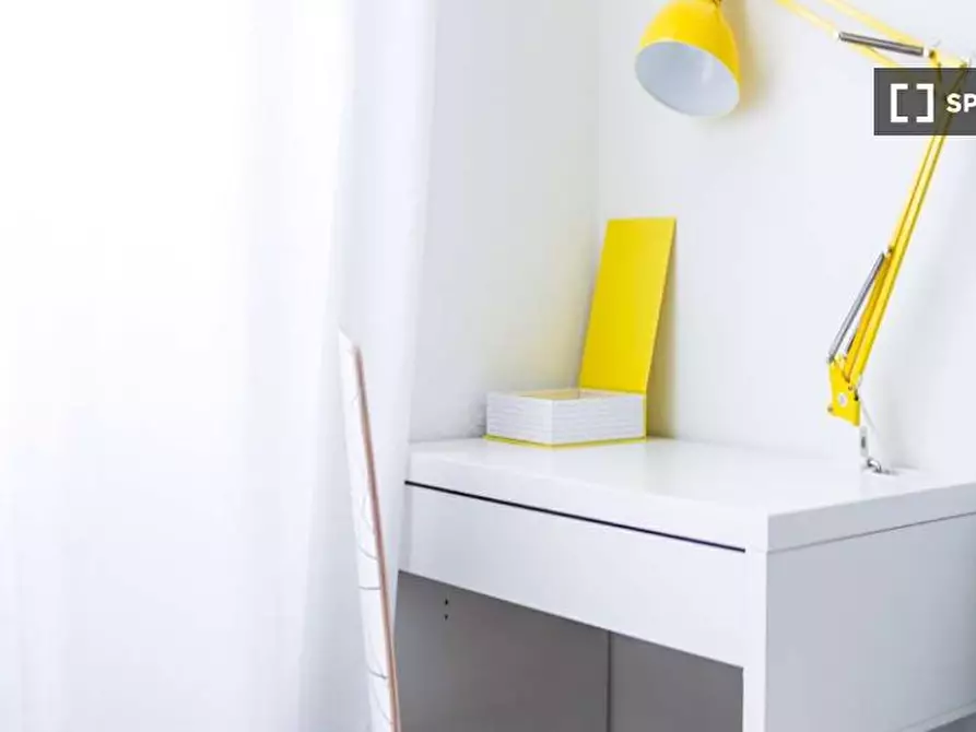 Immagine 8 di Camera condivisa in affitto  in Via Paolo Bassi a Milano