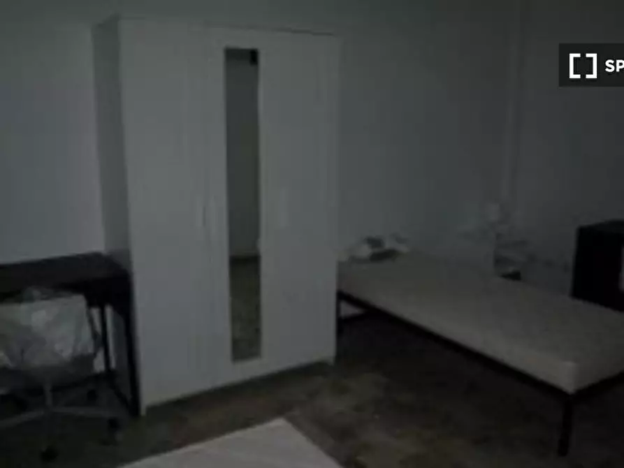 Immagine 14 di Camera condivisa in affitto  in Via Savena Antico a Bologna