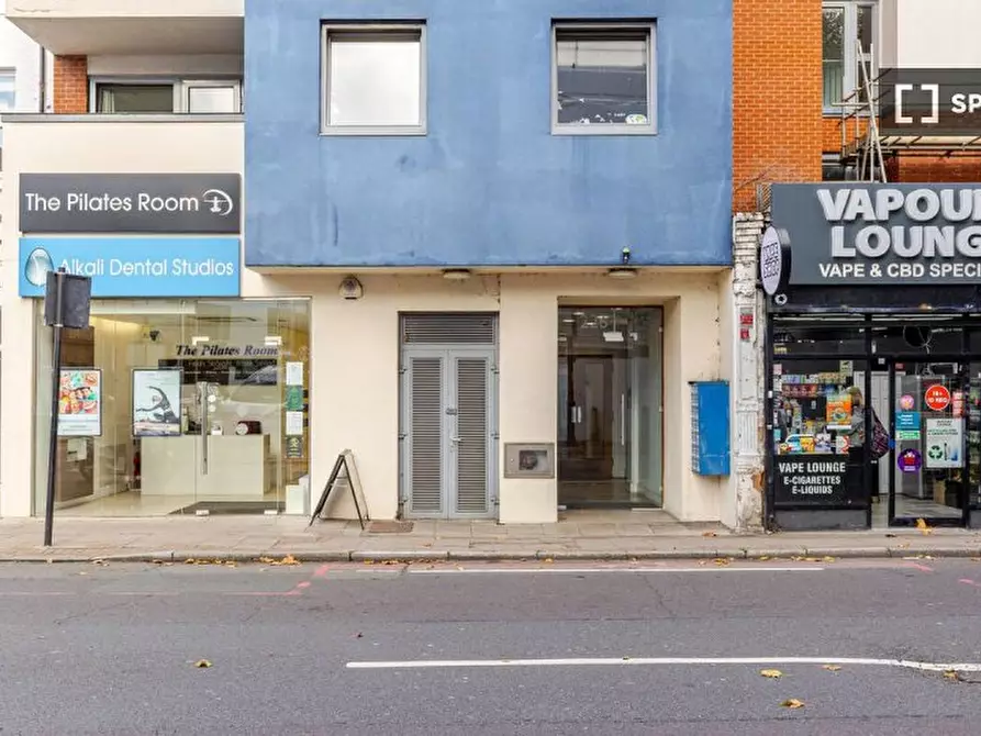 Immagine 18 di Appartamento in affitto  in Upper Richmond Rd a Wandsworth