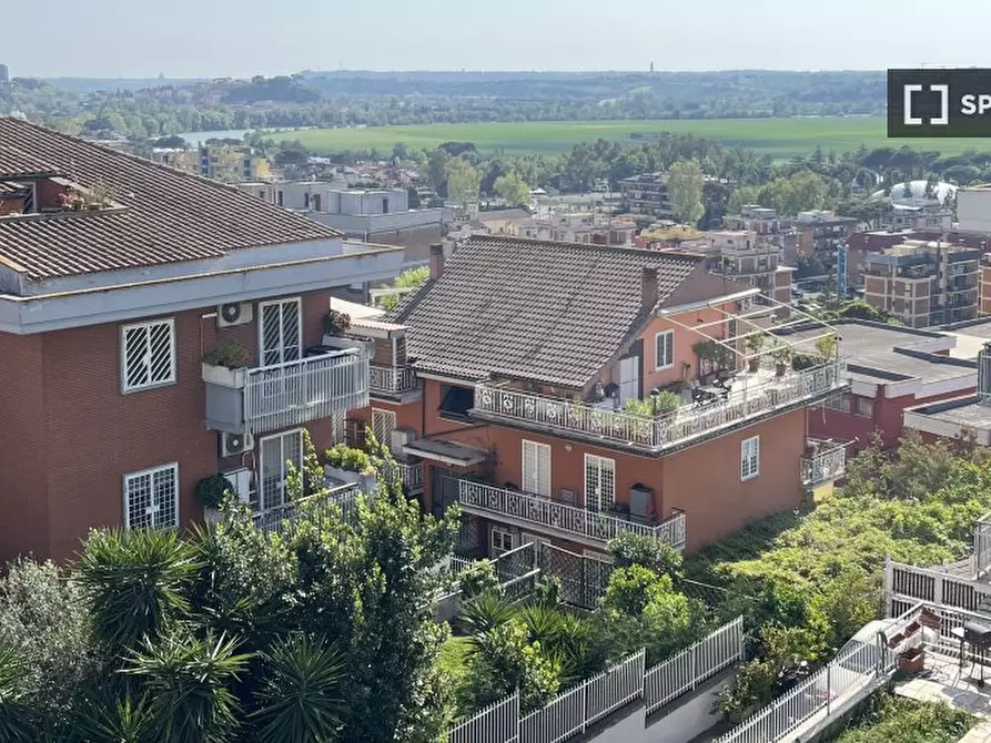 Immagine 14 di Appartamento in affitto  in Via Poggio a Caiano a Roma
