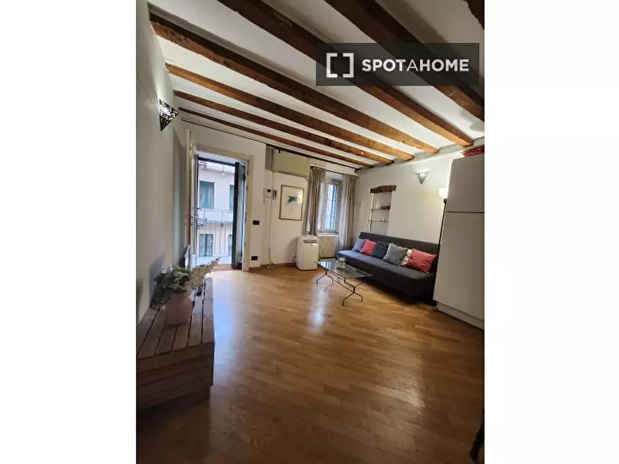 Immagine 14 di Appartamento in affitto  in Via Vigevano a Milano