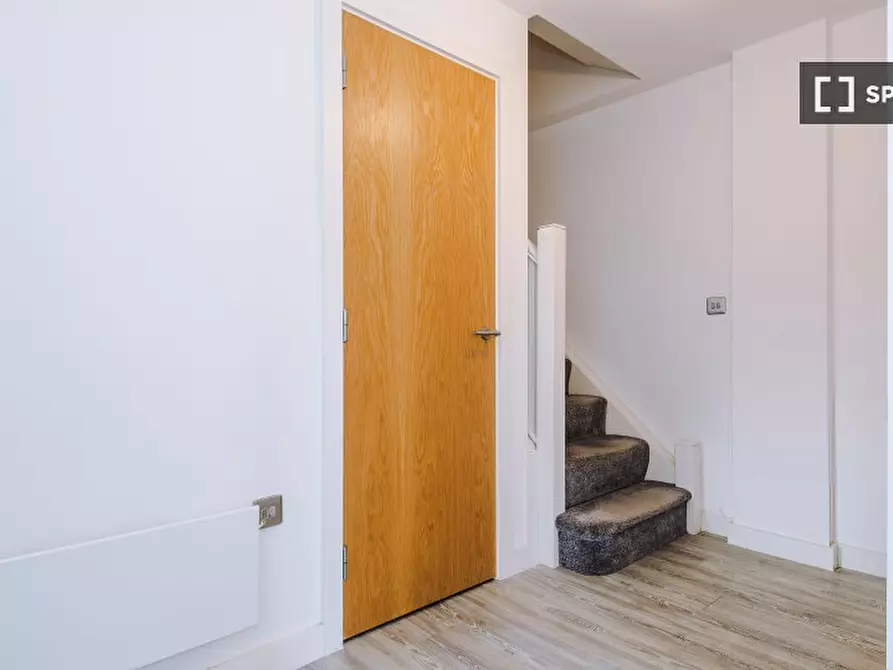 Immagine 12 di Appartamento in affitto  in Craven Street a 