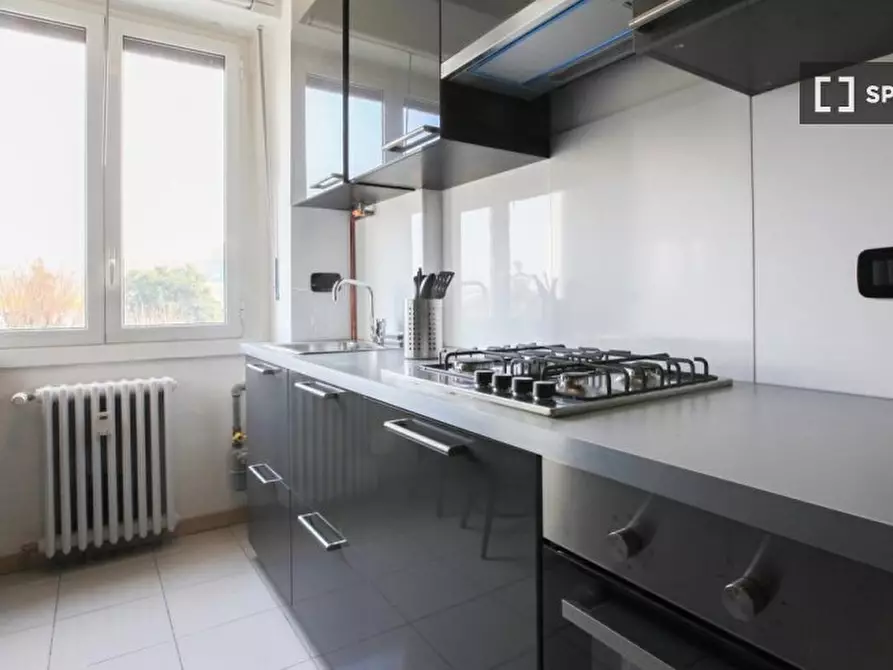 Immagine 6 di Camera condivisa in affitto  in Via Rho a Milano