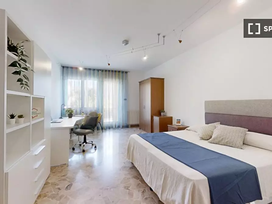 Immagine 1 di Camera condivisa in affitto  in VIA salandra a Padova